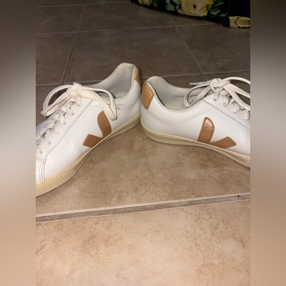 Veja- still on Anthropologies Website! Women's Cream and Gold Leather Sneakers - Picture 3 of 8